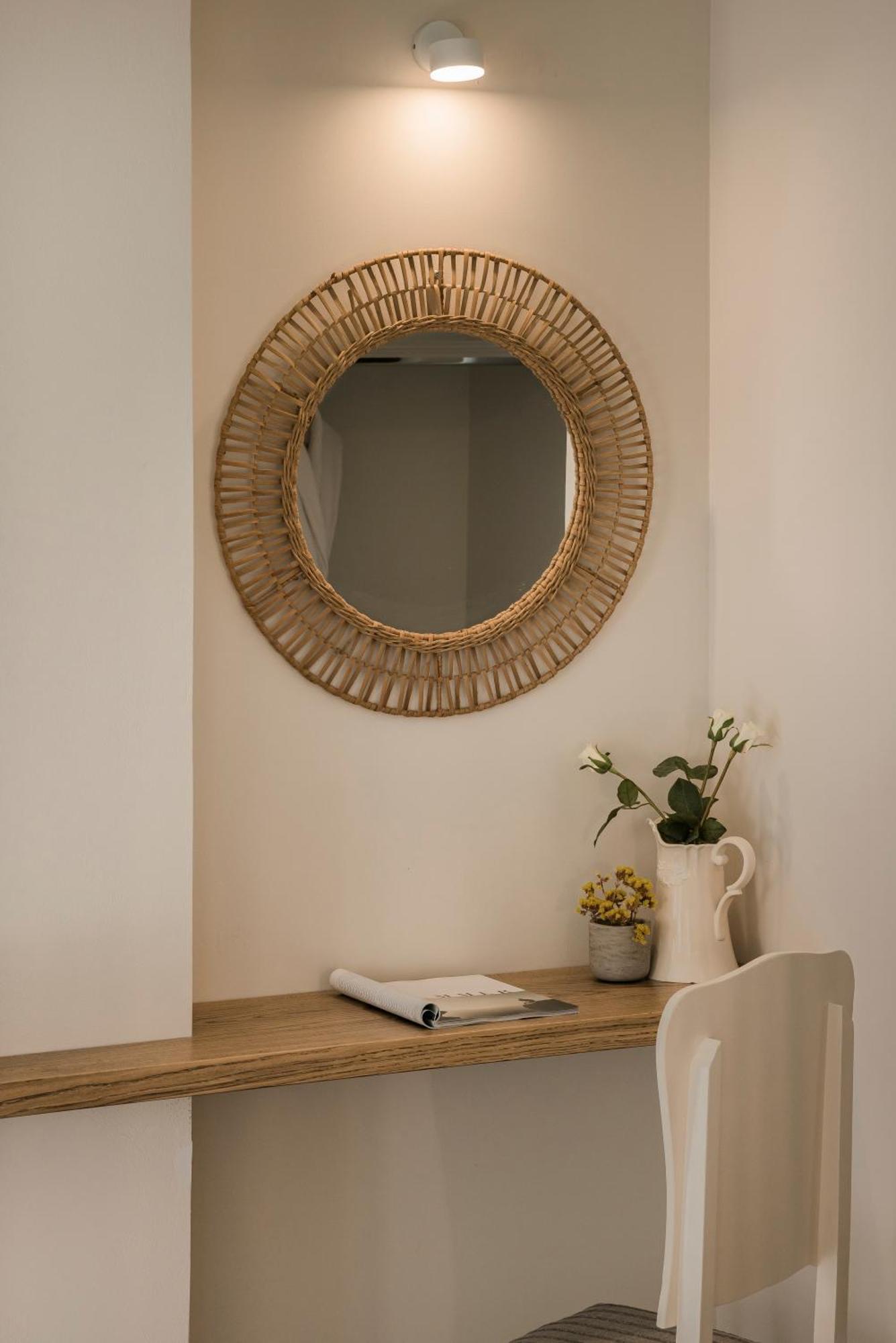 Marissa's Elegant Retreats Apartment *