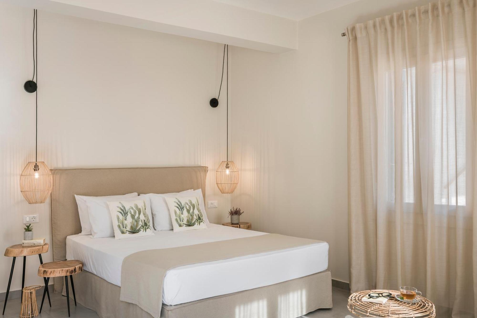 Marissa's Elegant Retreats Apartment *
