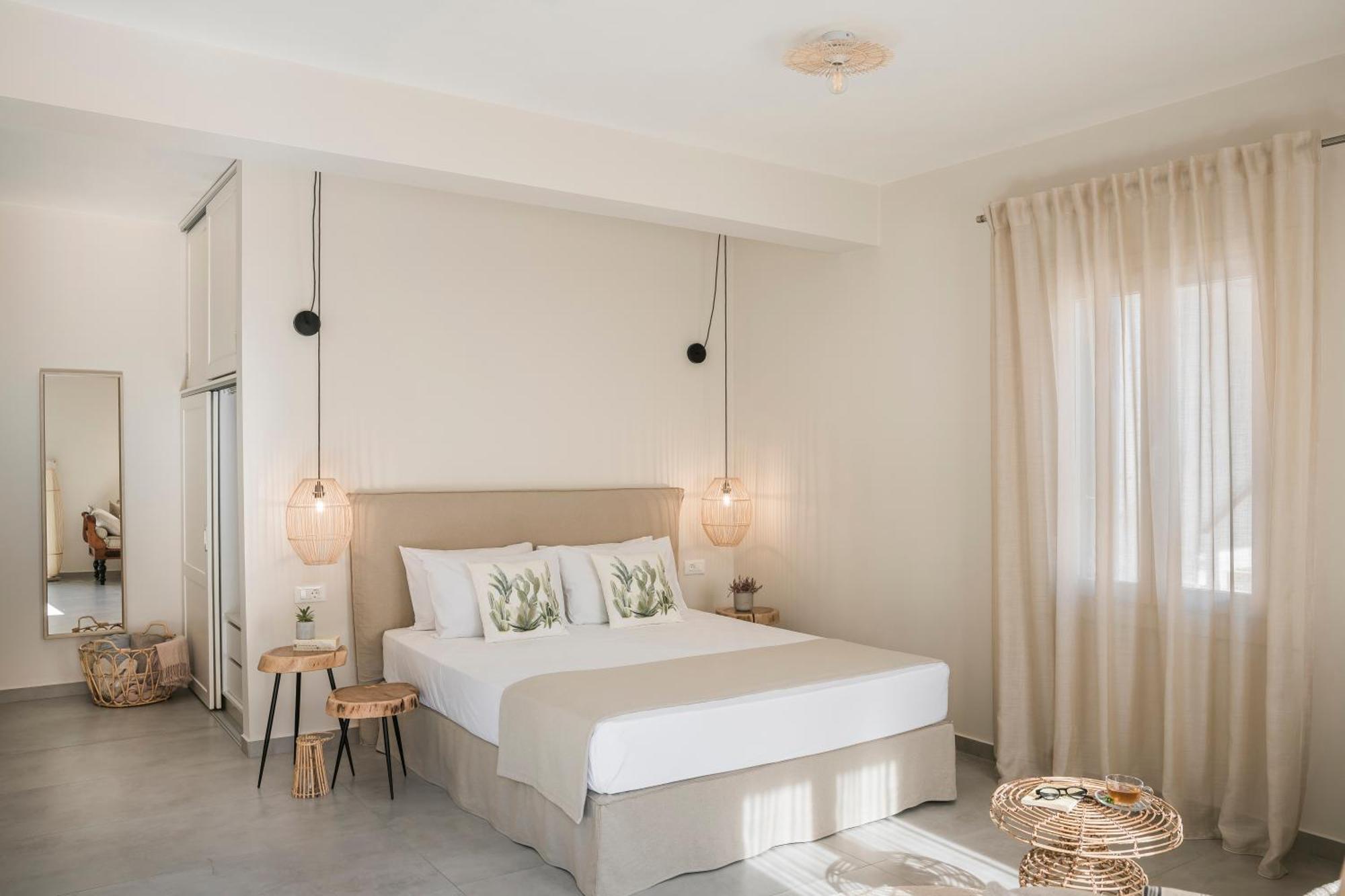 Marissa's Elegant Retreats