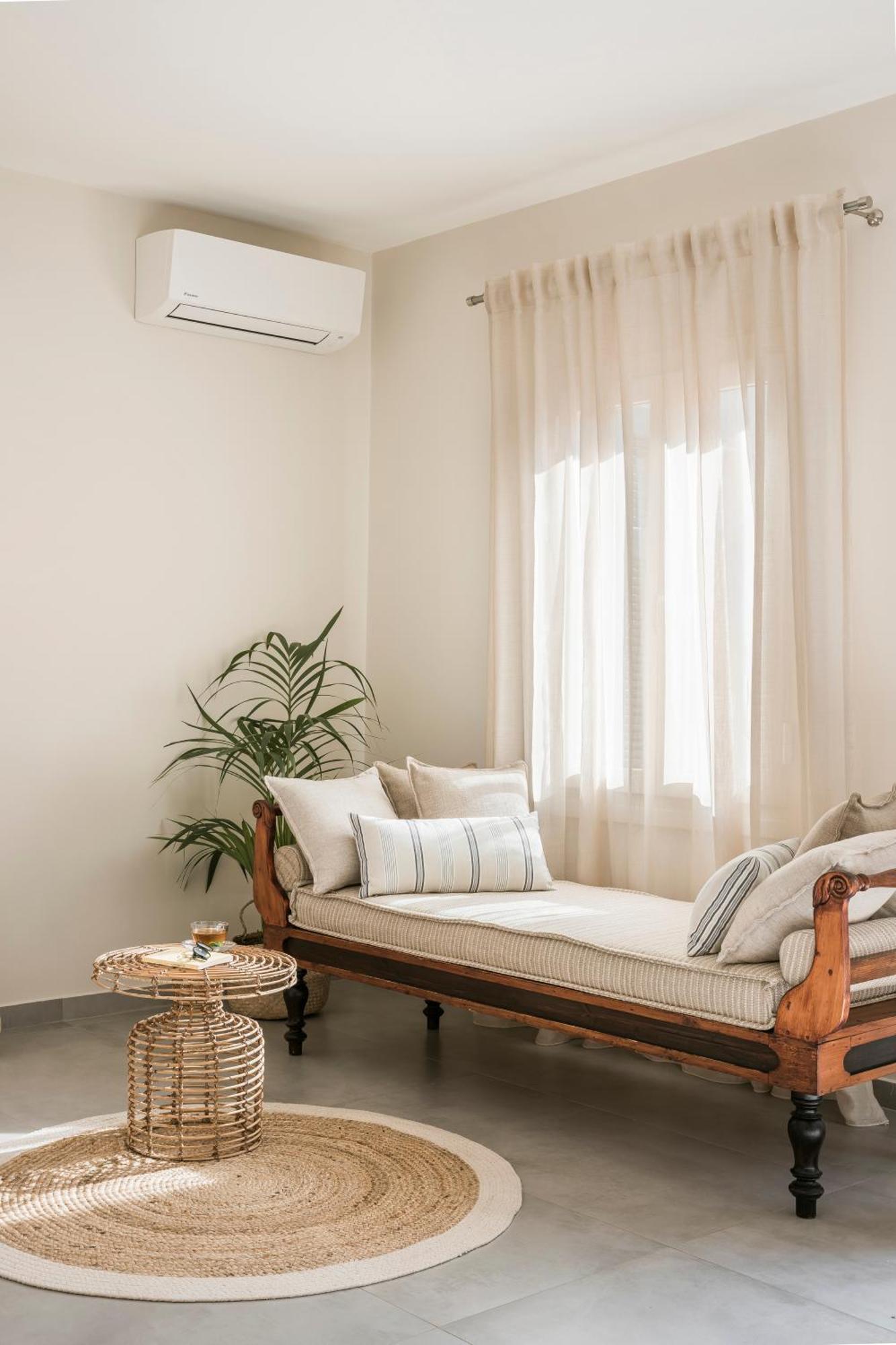 Marissa's Elegant Retreats Apartment *